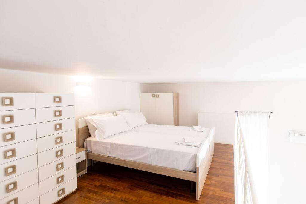 Loft2 Via Morosini Centro Varese - Ixihome Exteriér fotografie