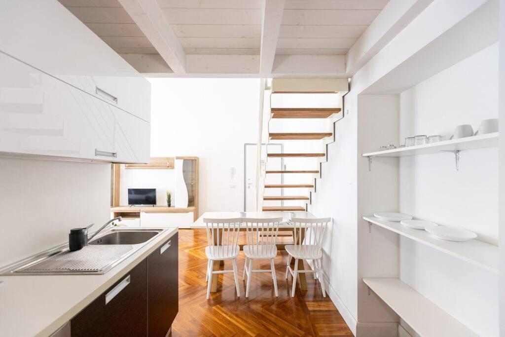 Loft2 Via Morosini Centro Varese - Ixihome Exteriér fotografie